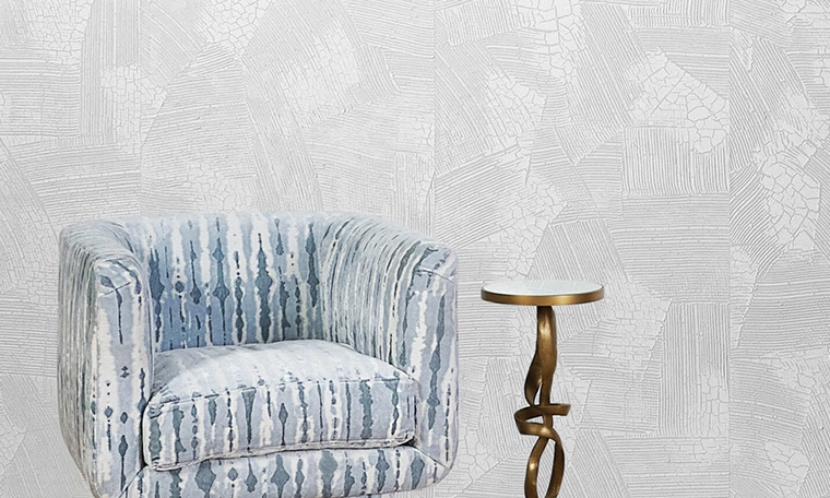 Detalle de un papel pintado decorativo con relieve texturizado